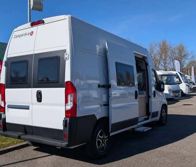 Campereve family van arriere exterieur